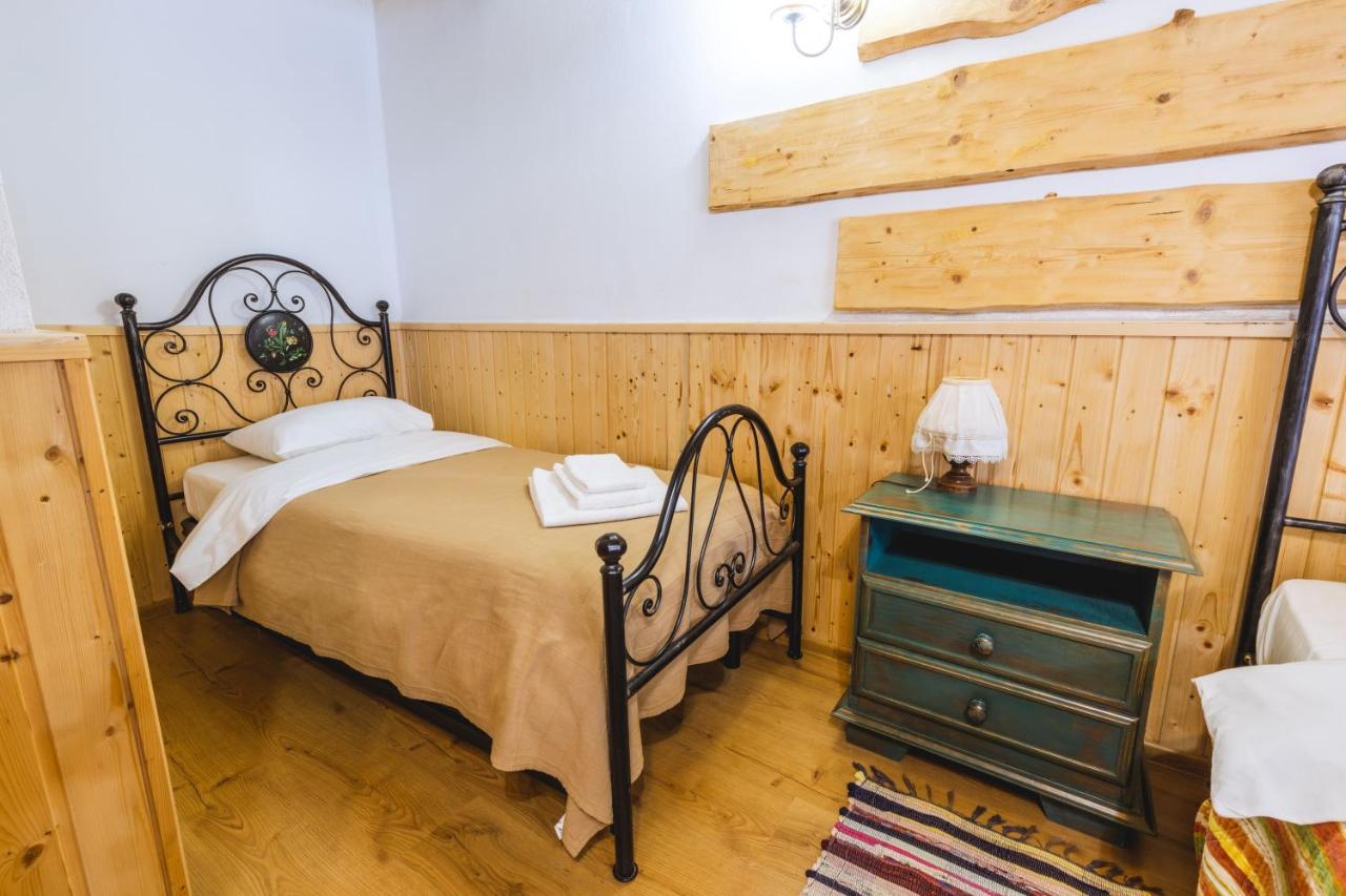 Chalet Giuel Barcut Εξωτερικό φωτογραφία